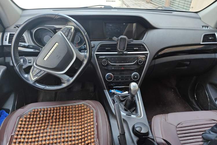 Used Leopaard CS10 2016 2.0T Manual Excellence Edition Center Console