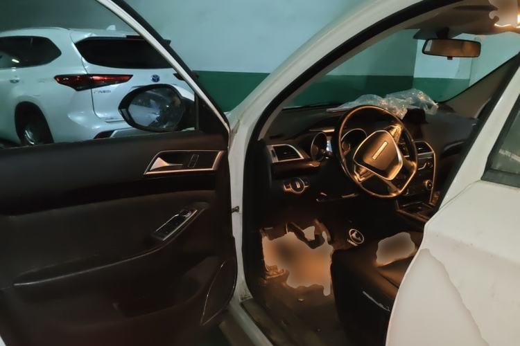 Used Leopaard CS10 2016 2.0T Manual Custom Edition Driver Seat