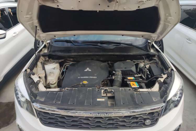 Used Leopaard CS10 2016 2.0T Automatic Luxury Edition Engine Bay