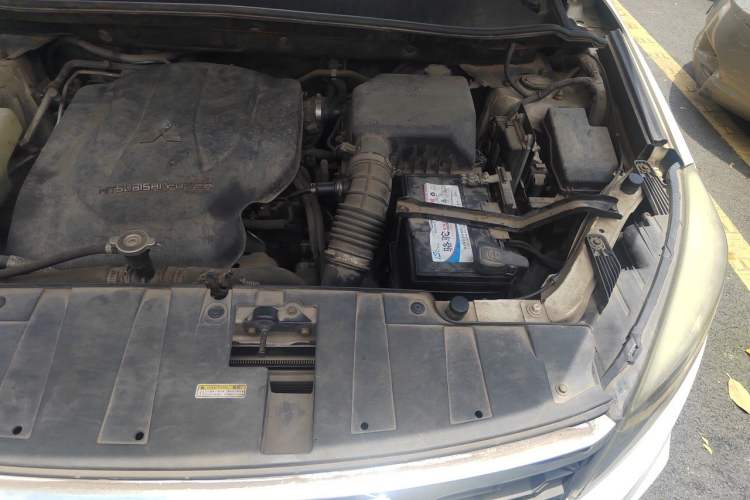 Used Leopaard CS10 2016 2.0T Automatic Luxury Edition Engine Bay Left
