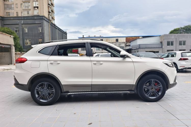 Used Leopaard CS10 2016 2.0T Automatic Leading Edition Exterior 3