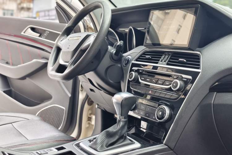 Used Leopaard CS10 2016 2.0T Automatic Leading Edition Exterior 8