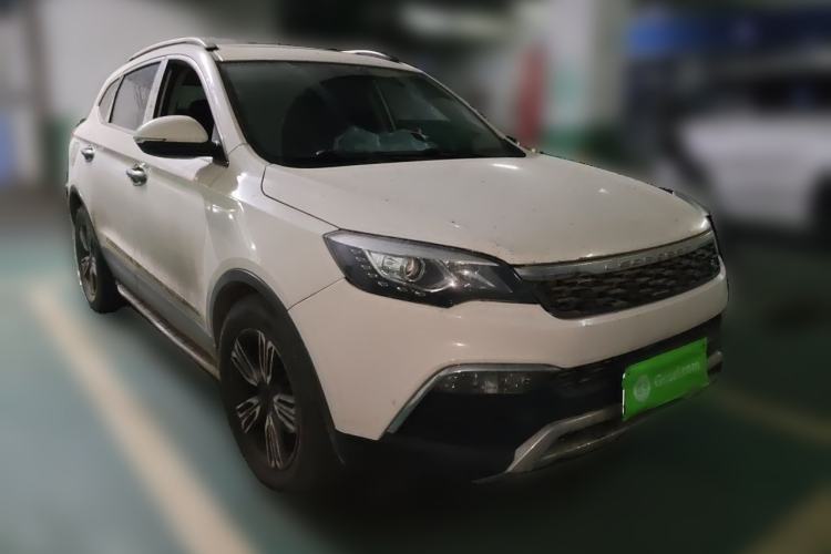Used Leopaard CS10 2016 2.0T Manual Custom Edition Front Right 45 Deg