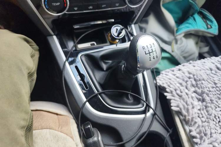 Used Leopaard CS10 2016 2.0T Manual Excellence Edition Gear Lever