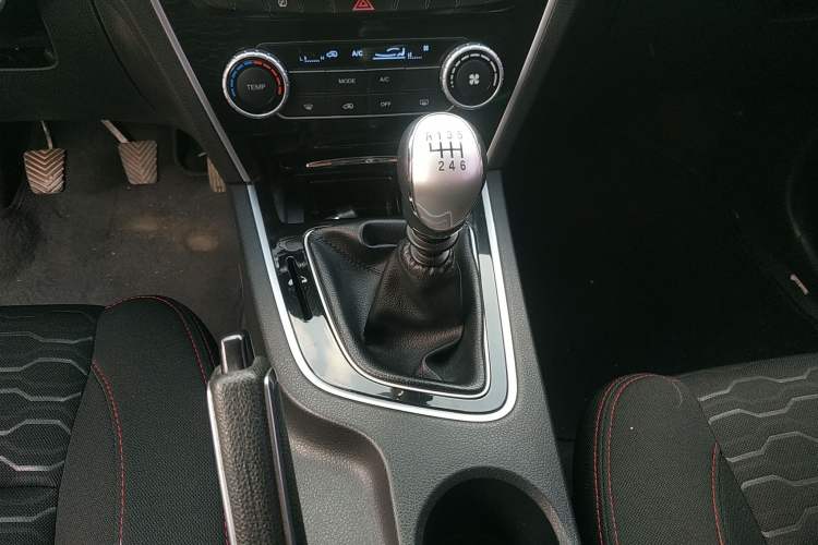 Used Leopaard CS10 2016 2.0T Manual New Edition Gear Lever