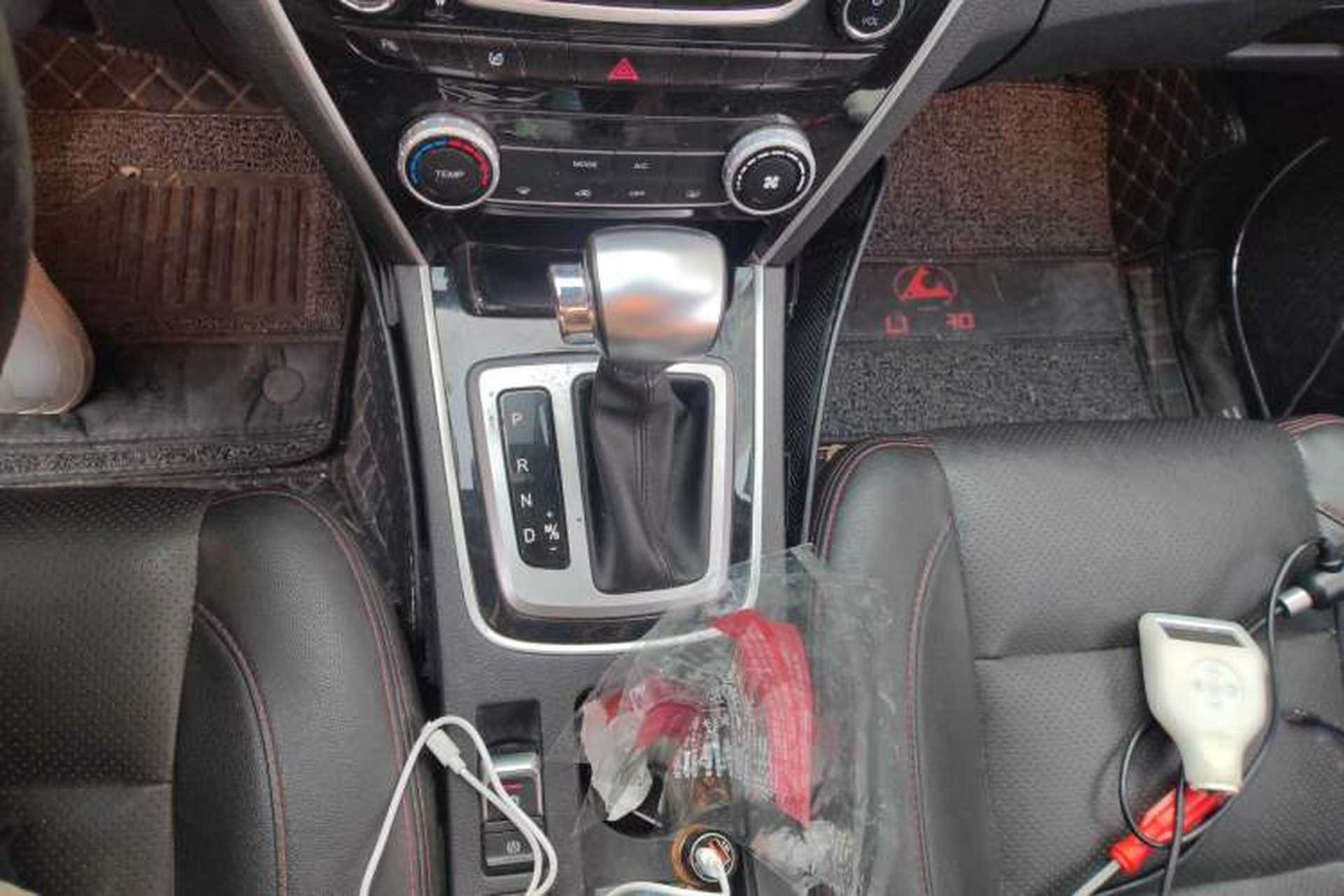 Used Leopaard CS10 2016 2.0T Automatic Luxury Version Gear Lever