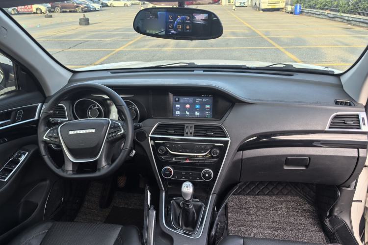 Used Leopaard CS10 2016 2.0T Manual Excellence Edition Interior 3