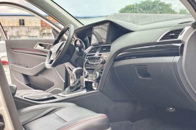 Used Leopaard CS10 2016 2.0T Automatic Leading Edition Interior 5