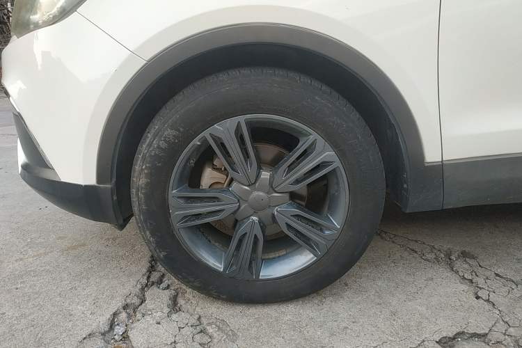 Used Leopaard CS10 2016 2.0T Manual New Edition Left Front Wheel Hub