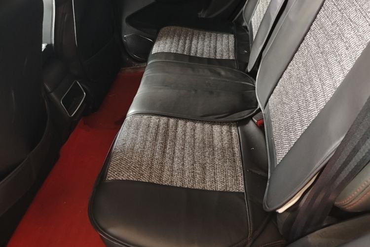 Used Leopaard CS10 2016 2.0T Automatic Luxury Version Left Rear Seat