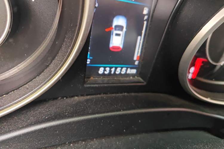 Used Leopaard CS10 2016 2.0T Automatic Luxury Version Odometer Close Up