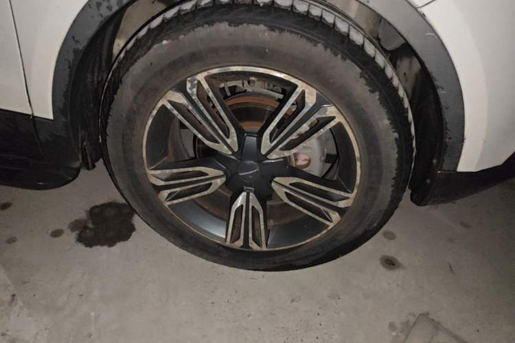 Used Leopaard CS10 2016 2.0T Automatic Luxury Edition Right Front Wheel Hub