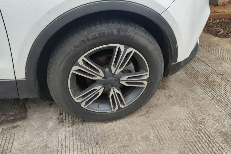 Used Leopaard CS10 2016 2.0T Manual Excellence Edition Right Front Wheel Hub