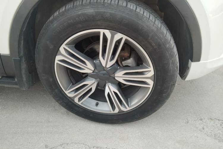 Used Leopaard CS10 2016 2.0T Automatic Luxury Edition Right Front Wheel Hub