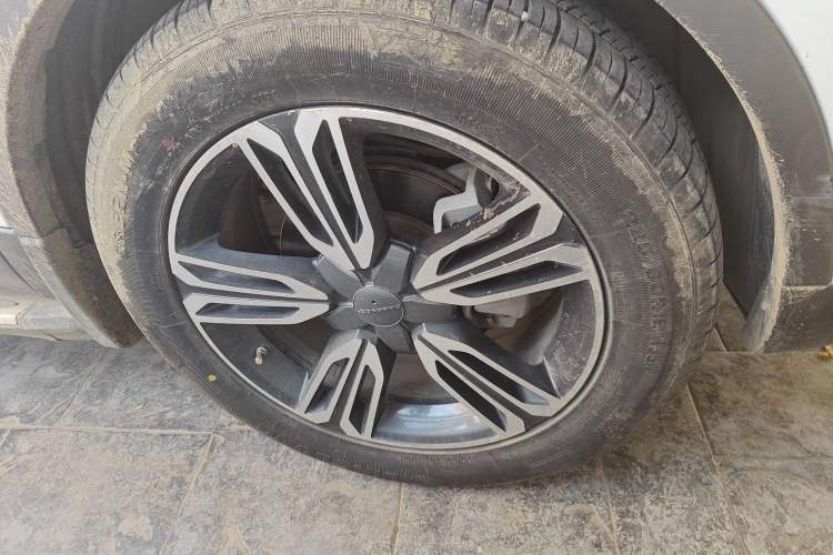 Used Leopaard CS10 2016 2.0T Manual Excellence Edition Right Front Wheel Hub