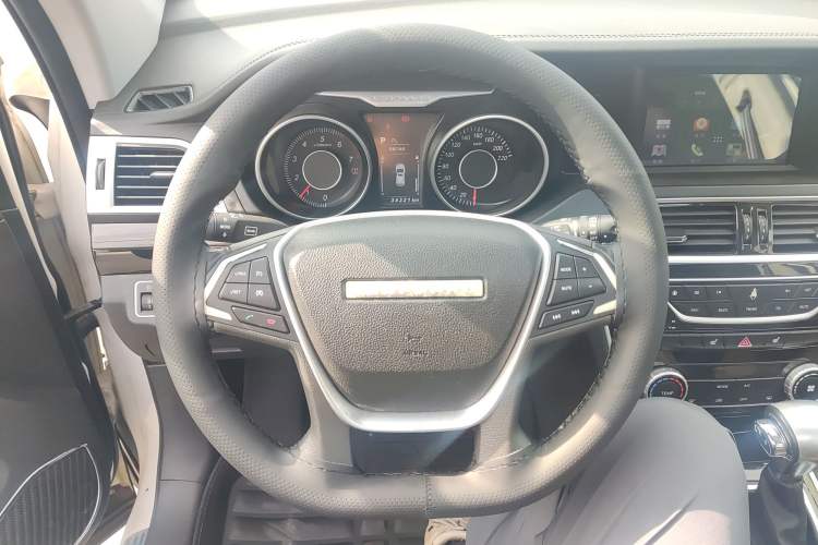 Used Leopaard CS10 2016 2.0T Automatic Luxury Edition Steering Wheel