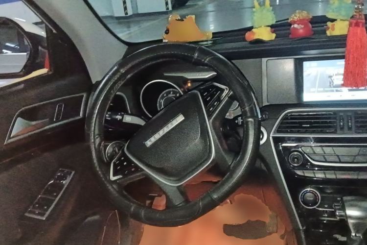 Used Leopaard CS10 2016 2.0T Automatic Luxury Version Steering Wheel