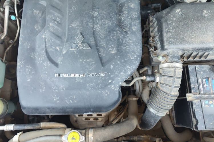 Used Leopaard CS10 2016 2.0T Manual Excellence Edition Engine Bay