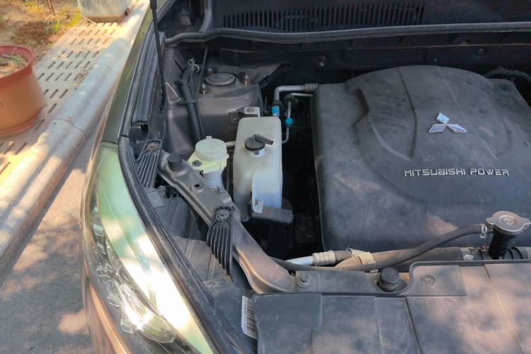 Used Leopaard CS10 2016 2.0T Automatic Leading Edition Engine Bay Right