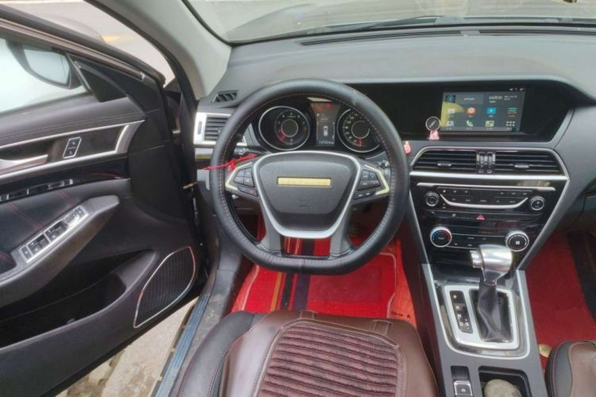 Used Leopaard CS10 2016 2.0T Automatic Luxury Version Steering Wheel