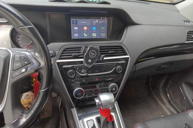 Used Leopaard CS10 2017 2.0T Automatic Luxury Model Audio And AC Panel