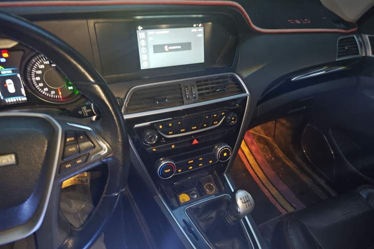 Used Leopaard CS10 2017 2.0T Manual Excellence Edition Audio And AC Panel
