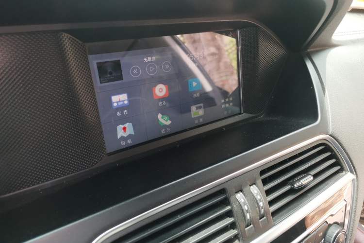 Used Leopaard CS10 2017 1.5T CVT Luxury Model Audio And AC Panel