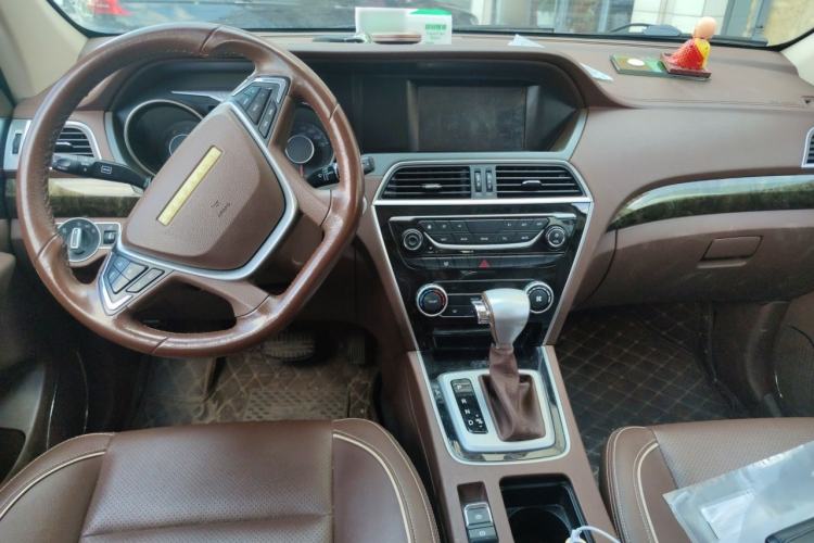 Used Leopaard CS10 2017 2.0T Automatic Urban Version Center Console