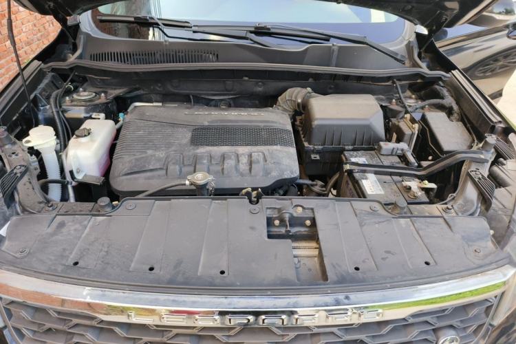 Used Leopaard CS10 2017 1.5T Manual Prestige Model Engine Bay