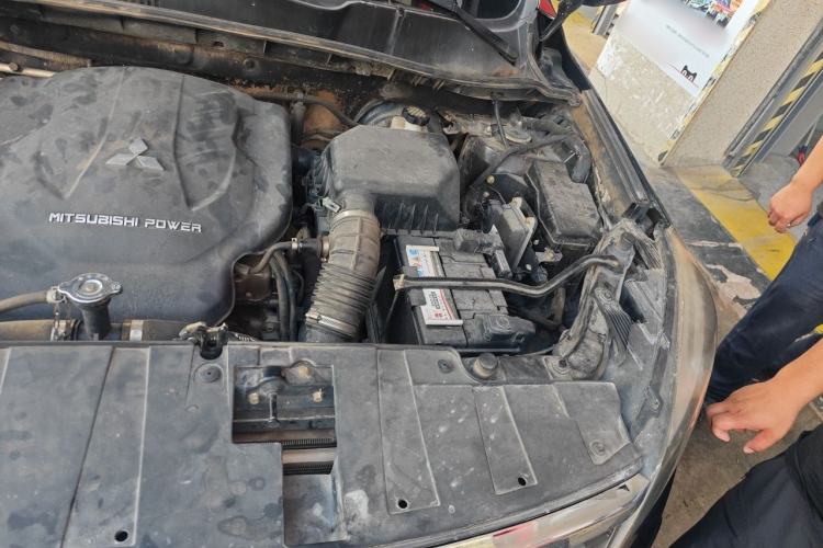 Used Leopaard CS10 2017 2.0T Manual Fashion Edition Engine Bay Left