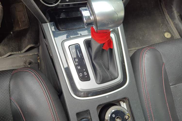 Used Leopaard CS10 2017 2.0T Automatic Luxury Model Gear Lever