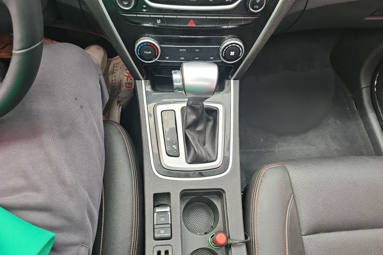 Used Leopaard CS10 2017 2.0T Automatic Urban Version Gear Lever