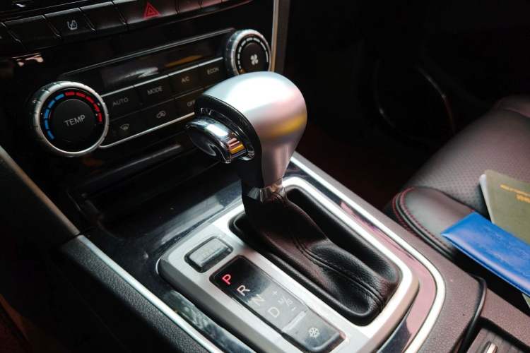 Used Leopaard CS10 2017 1.5T CVT Luxury Model Gear Lever