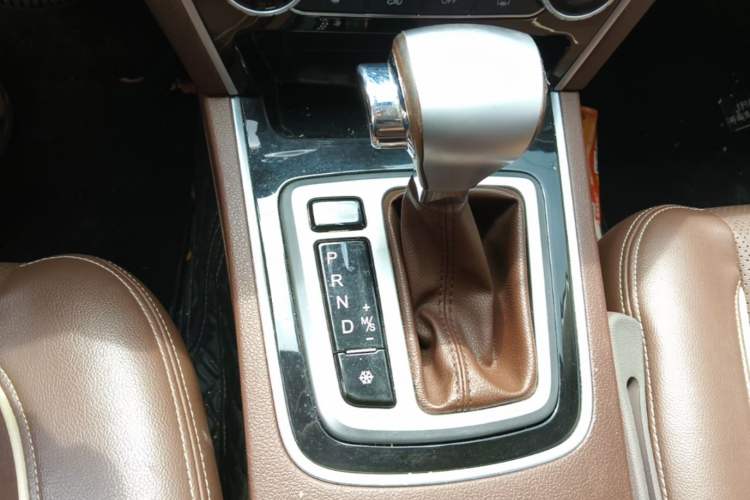 Used Leopaard CS10 2017 1.5T CVT Luxury Model Gear Lever