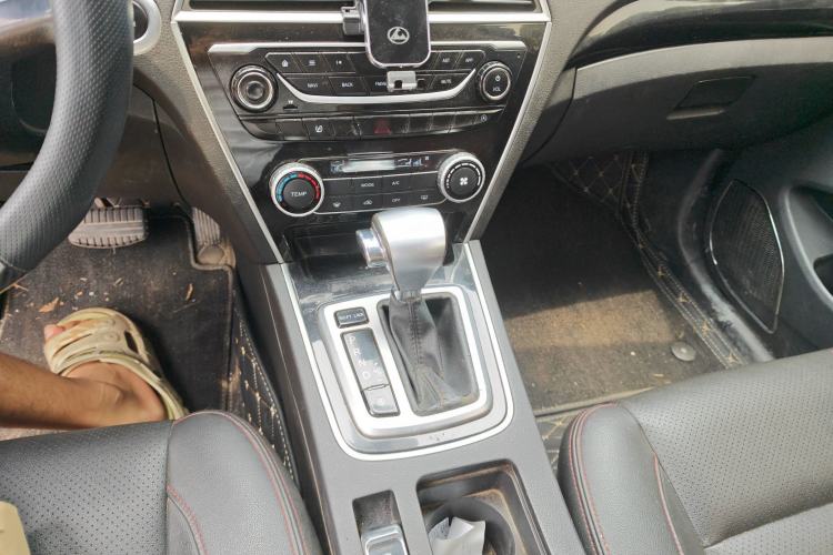 Used Leopaard CS10 2017 1.5T CVT Elite Model Gear Lever