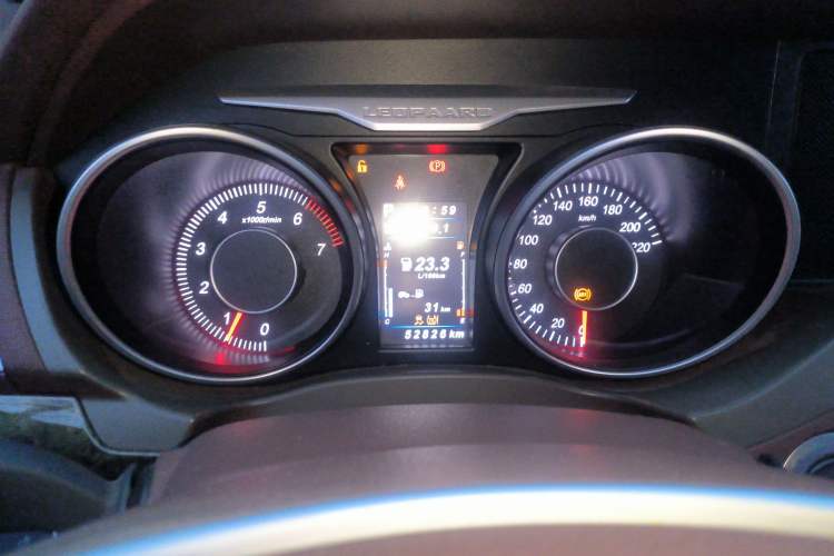 Used Leopaard CS10 2017 2.0T Automatic Urban Version Instrument Cluster