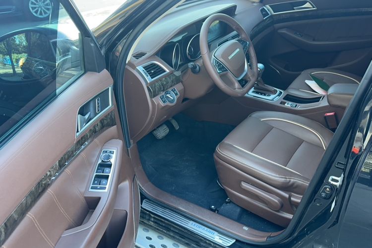 Used Leopaard CS10 2017 2.0T Automatic Luxury Model Interior 2