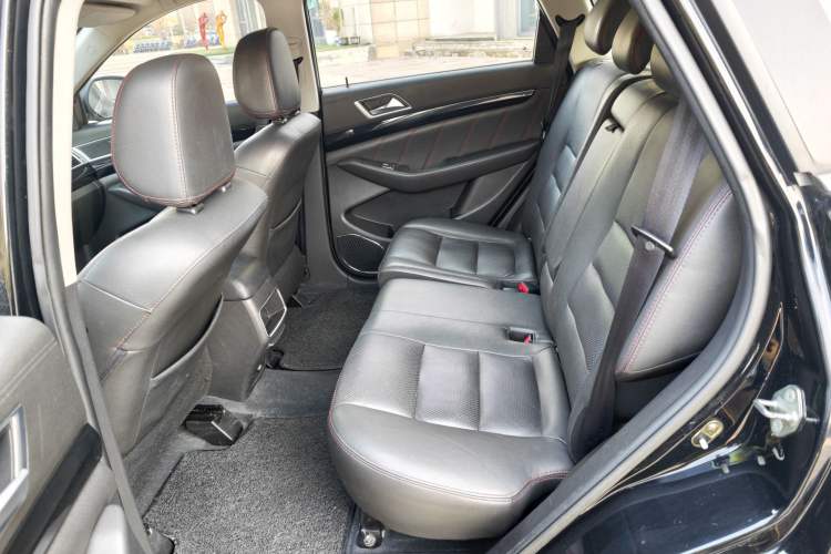 Used Leopaard CS10 2017 2.0T Manual Excellence Edition Interior 5