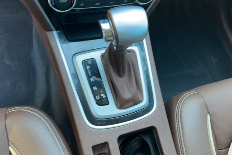 Used Leopaard CS10 2017 2.0T Automatic Luxury Model Interior 6