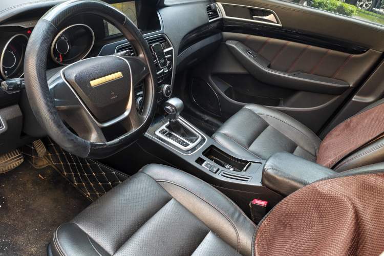 Used Leopaard CS10 2017 1.5T CVT Elite Model Left Front Seat