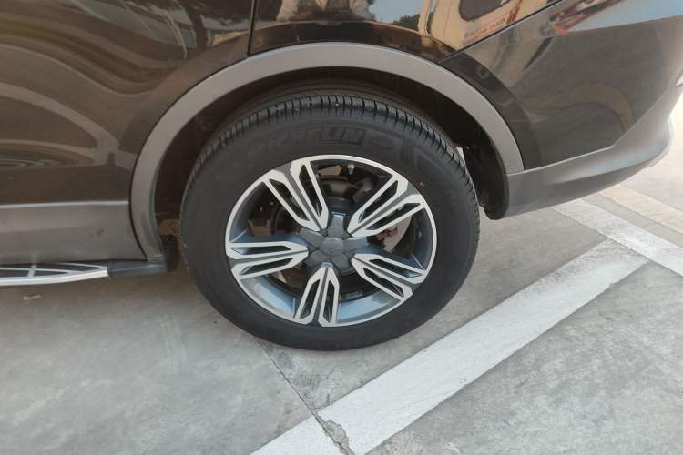 Used Leopaard CS10 2017 2.0T Automatic Luxury Edition Left Rear Wheel Hub