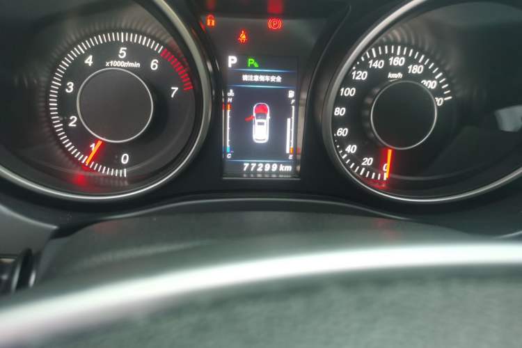 Used Leopaard CS10 2017 2.0T Automatic Luxury Edition Odometer Close Up