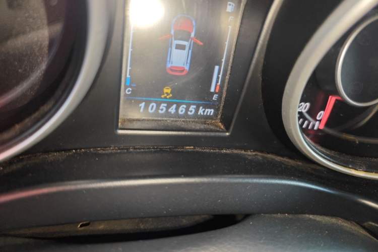 Used Leopaard CS10 2017 2.0T Manual Fashion Edition Odometer Close Up