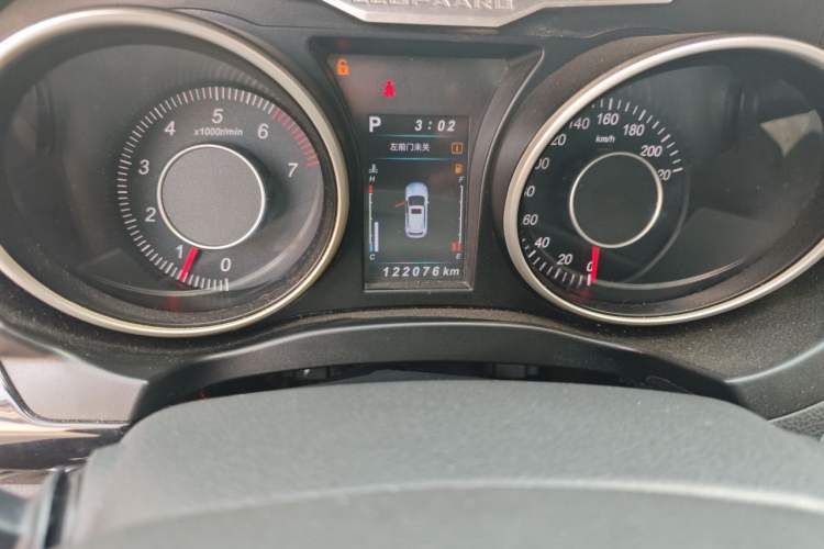 Used Leopaard CS10 2017 2.0T Automatic Urban Version Odometer Close Up