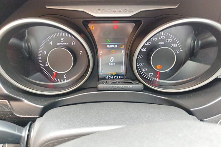 Used Leopaard CS10 2017 1.5T Manual Prestige Model Odometer Close Up