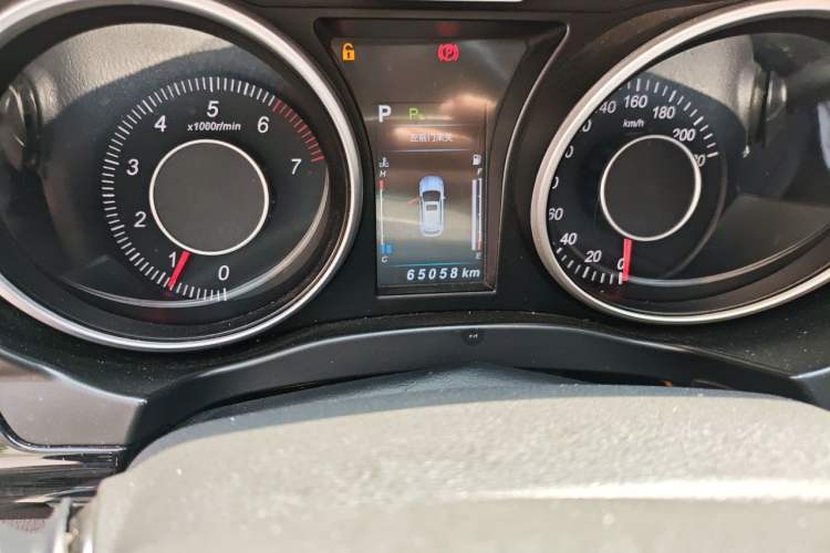 Used Leopaard CS10 2017 1.5T CVT Luxury Model Odometer Close Up