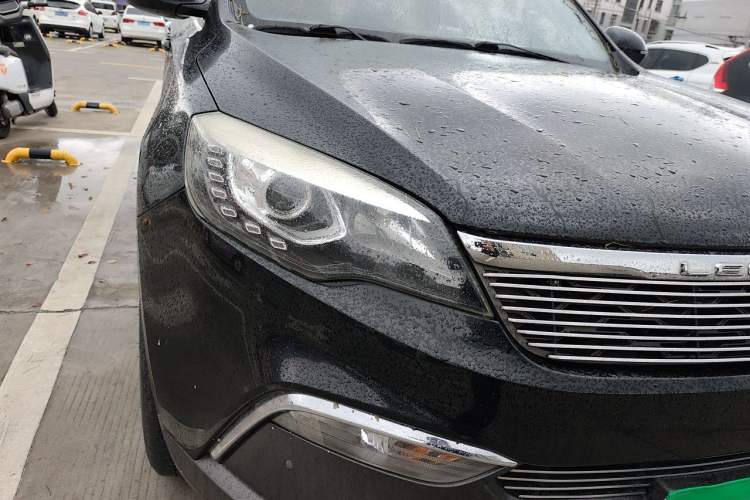 Used Leopaard CS10 2017 2.0T Automatic Luxury Model Right Front Headlight
