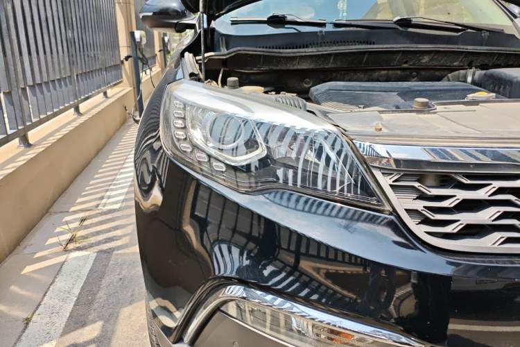 Used Leopaard CS10 2017 1.5T CVT Luxury Model Right Front Headlight