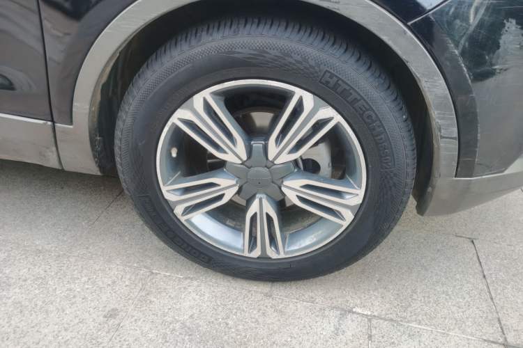 Used Leopaard CS10 2017 2.0T Automatic Luxury Edition Right Front Wheel Hub