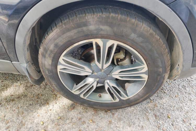 Used Leopaard CS10 2017 1.5T CVT Luxury Model Right Front Wheel Hub